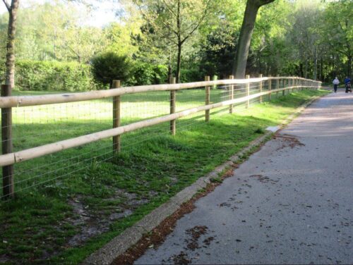 Clôture grillage high tensile pour parc canin à Rouen en Seine Maritime